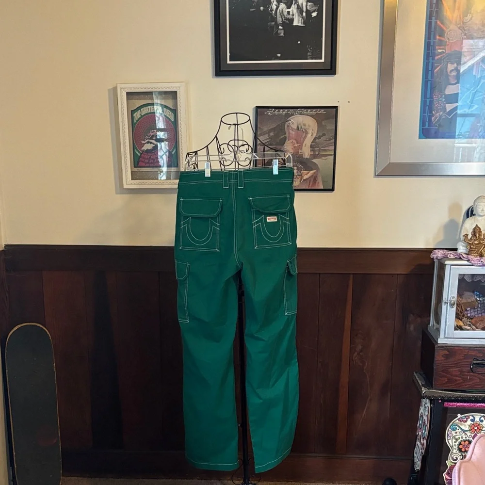 True Religion Men's Relaxed Jeans in Green - Picture 4 of 4